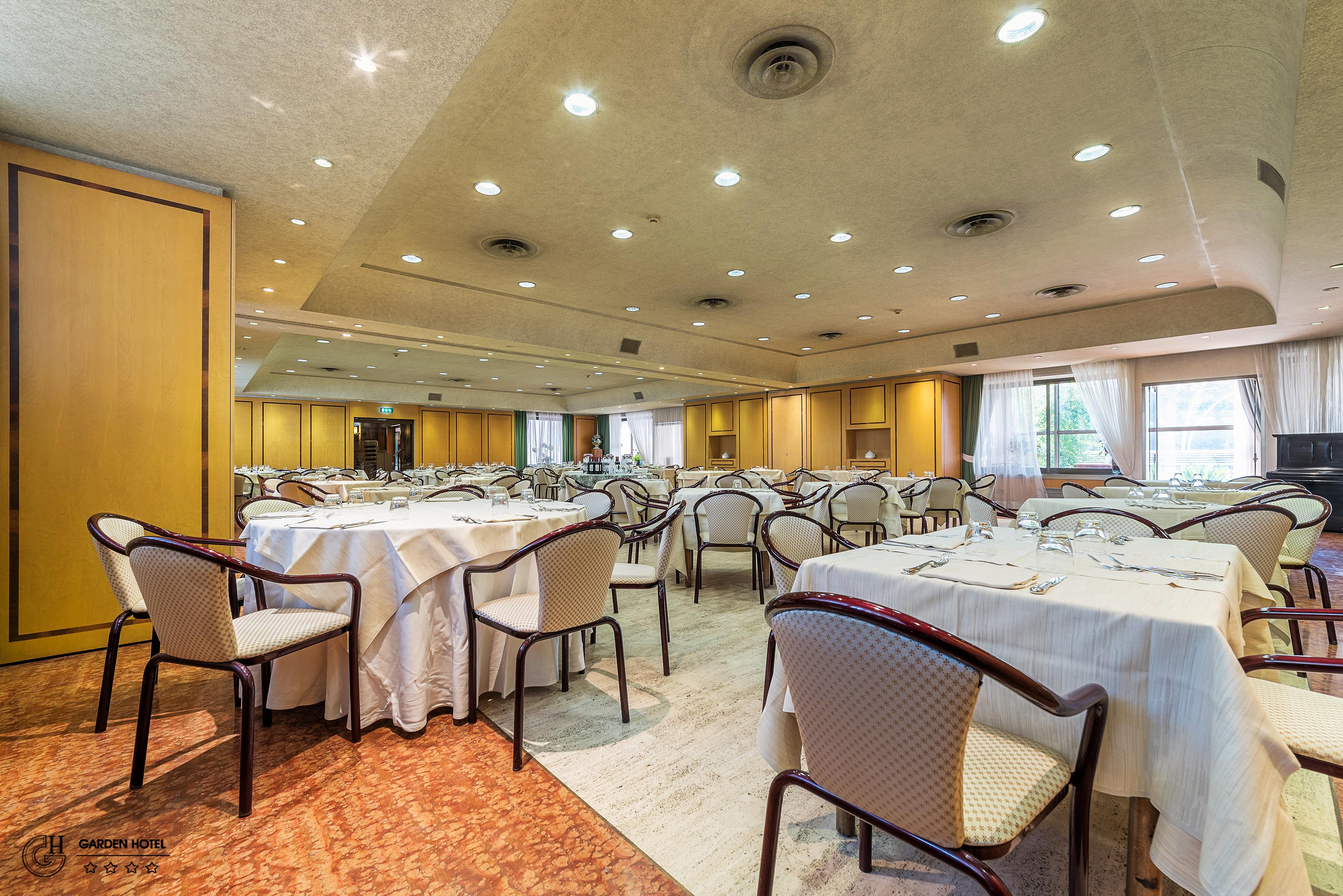Hotel Garden Terni Bagian luar foto