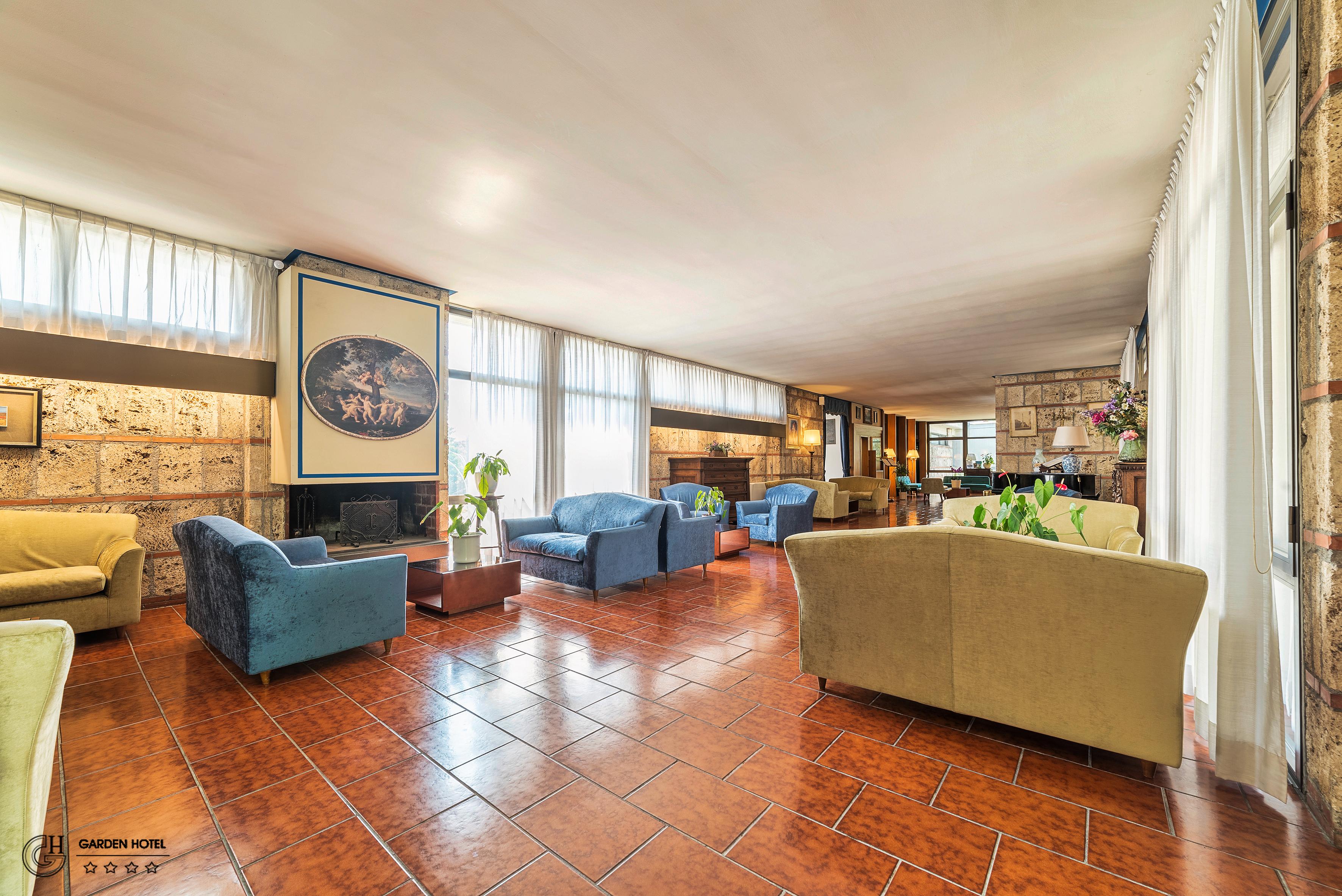 Hotel Garden Terni Bagian luar foto