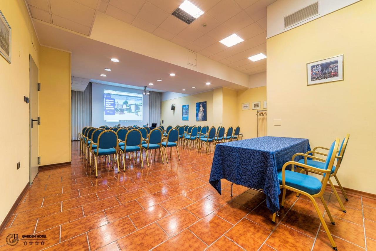 Hotel Garden Terni Bagian luar foto